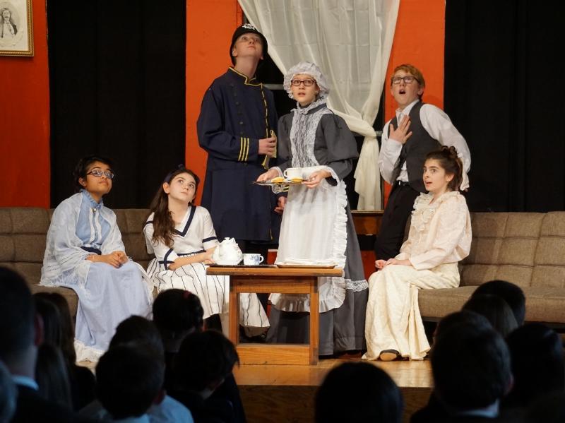 Shady Side Academy Middle School Drama Students Acting in a Play